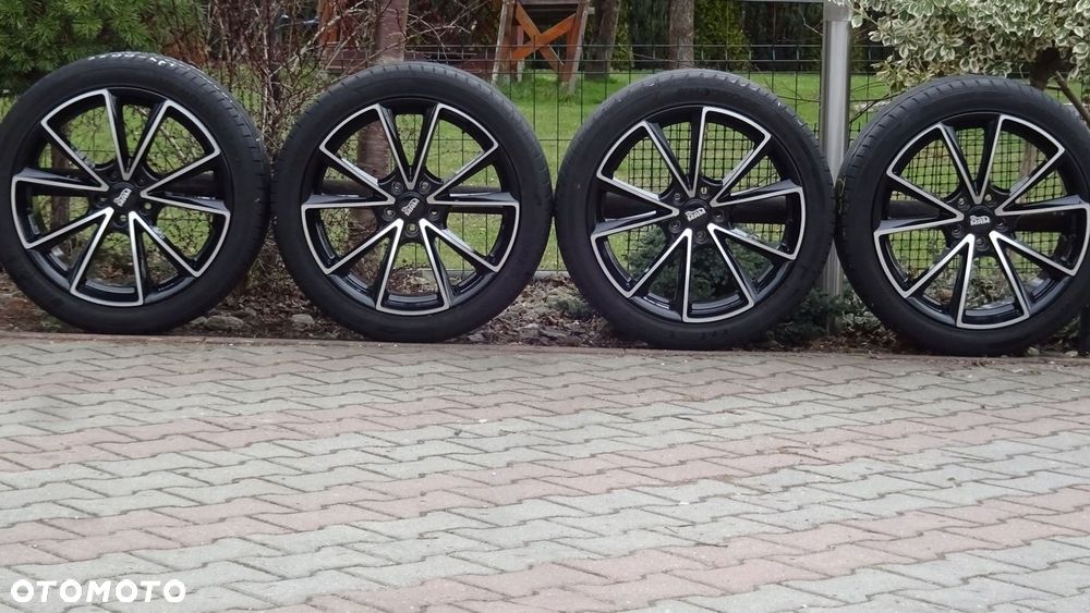 Koła letnie 19 5x112 Audi VW Mercedes Seat Skoda ET30 66,6 MAM A5-8019 - 2