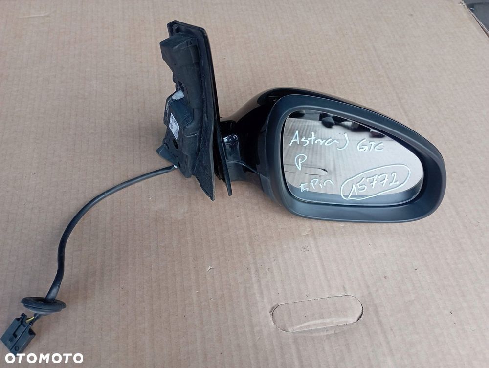 OPEL ASTRA J GTC LUSTERKO PRAWE 5 PIN 13352092 EUROPA - 1