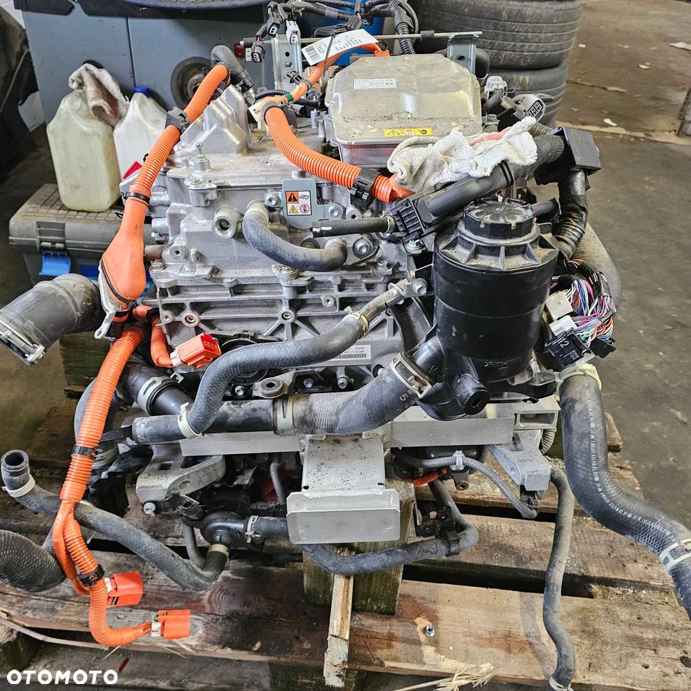 TOYOTA MIRAI II FCEV 2021 SEDAN AUTOMAT 182KM Silnik elektryczny wodorowy - 3