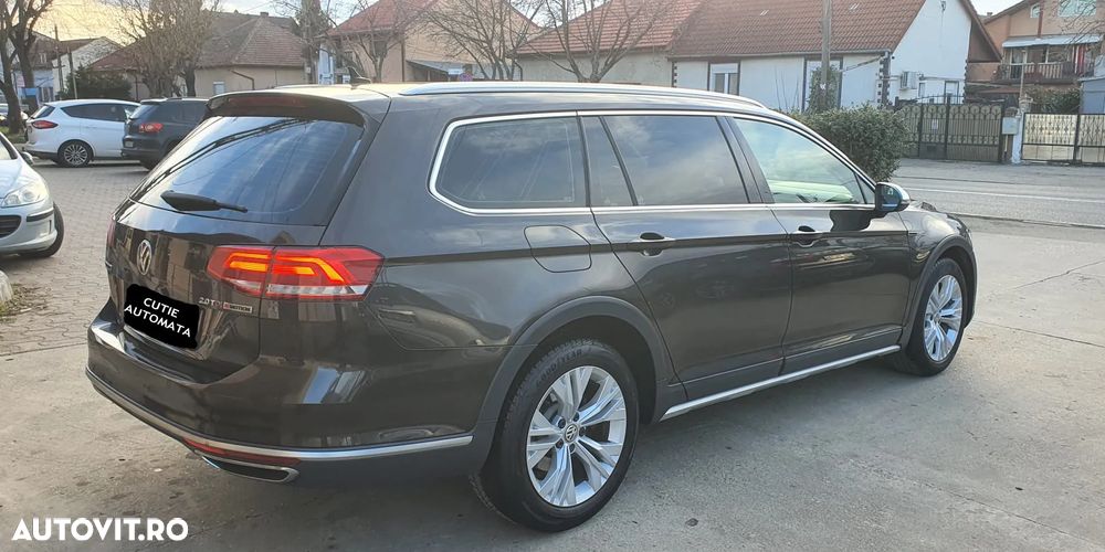 Volkswagen Passat Alltrack - 4