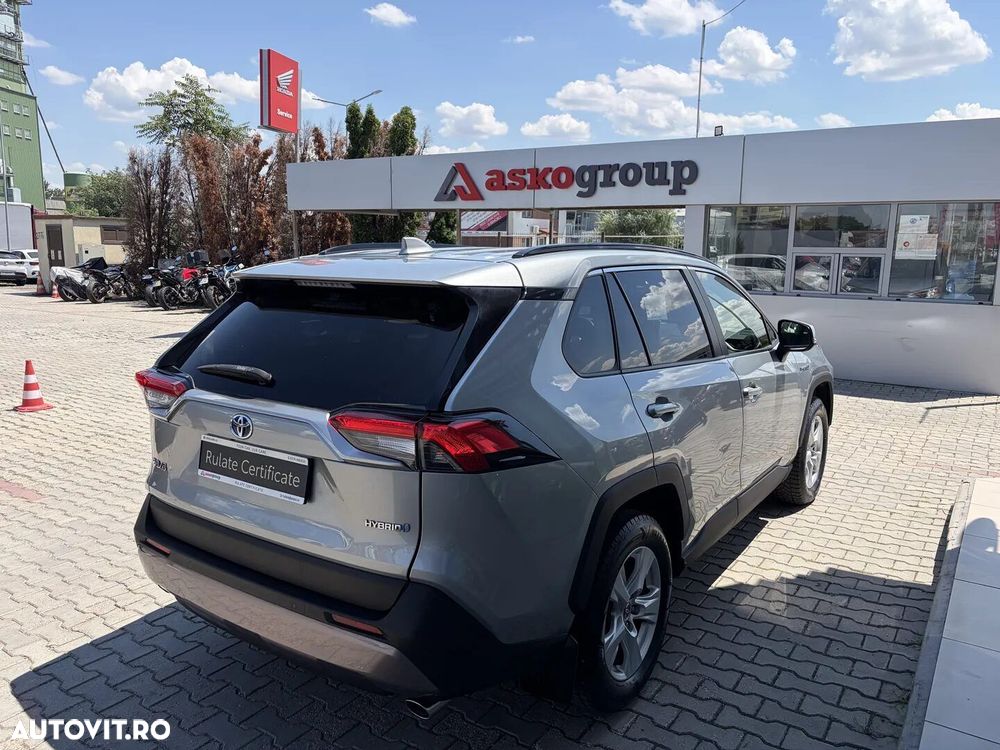 Toyota RAV4 - 7