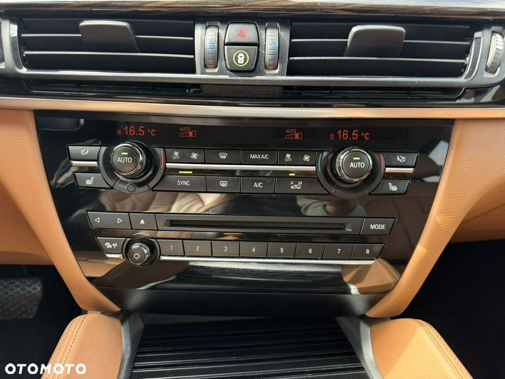 BMW X6 xDrive40d - 34