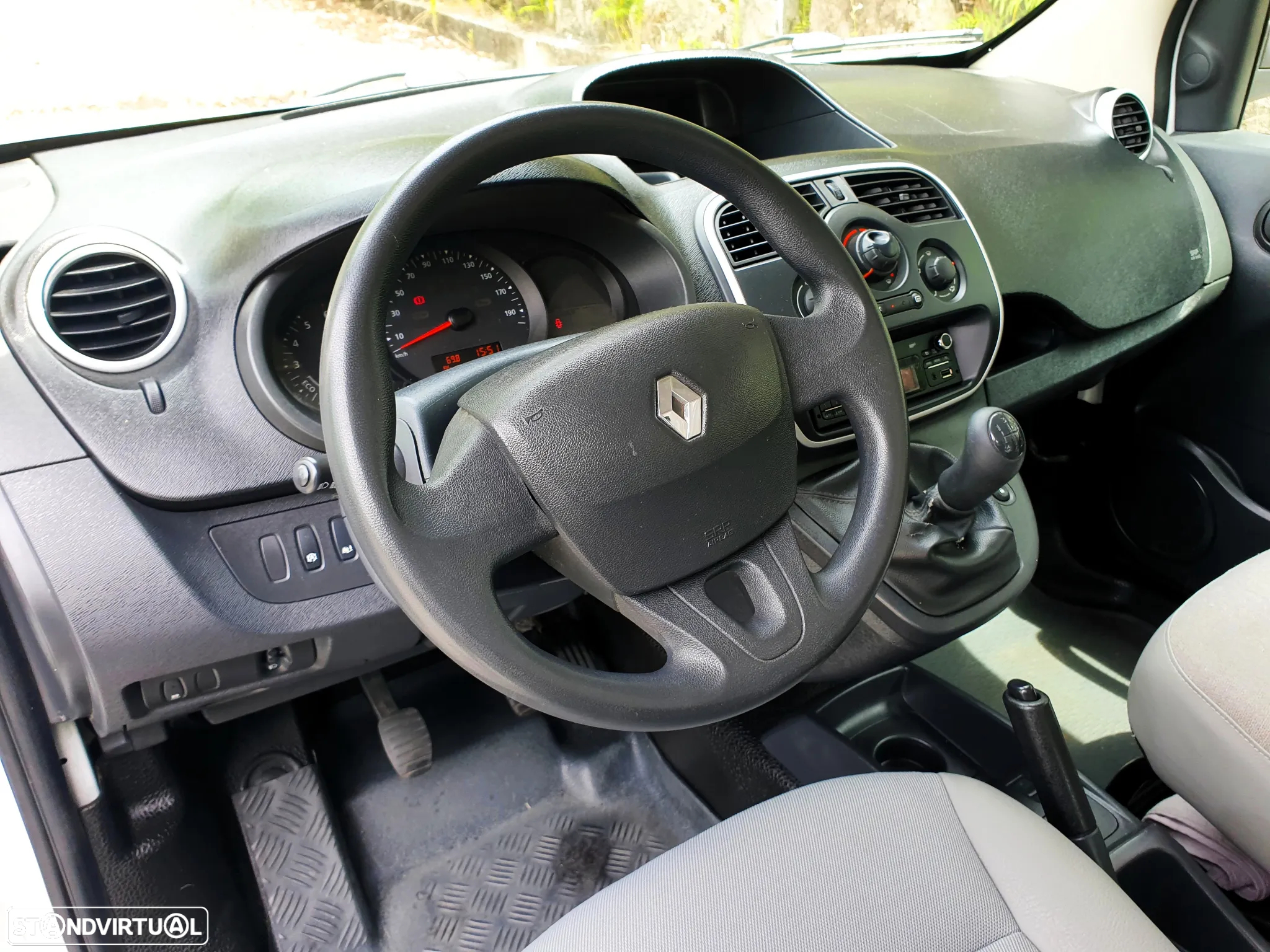 Renault kangoo 1.5 dci 99mil kms - 9