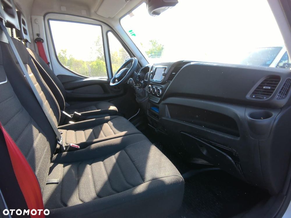 Iveco DAILY - 5