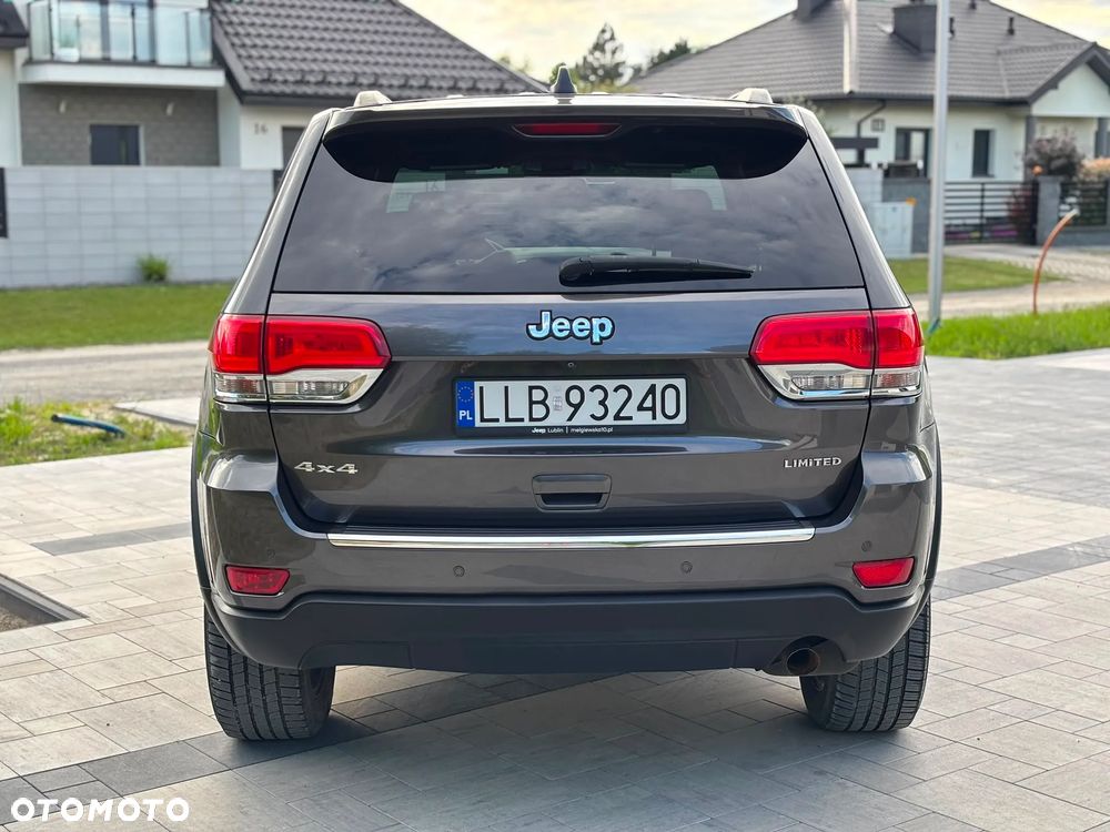 Jeep Grand Cherokee - 9