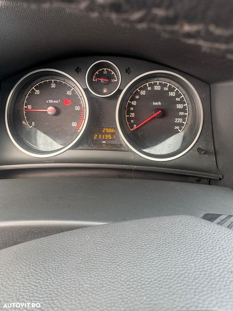 Opel Astra 1.7 CDTI Cosmo - 12