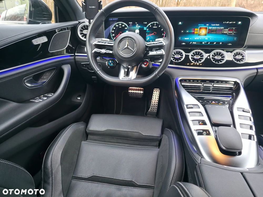 Mercedes-Benz AMG GT - 14