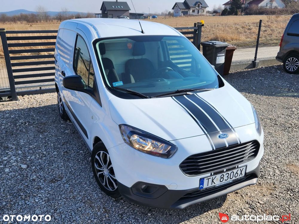 Ford Transit courier - 11