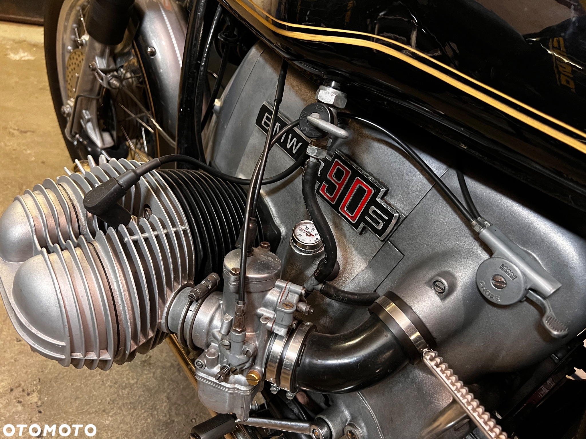 BMW R - 24