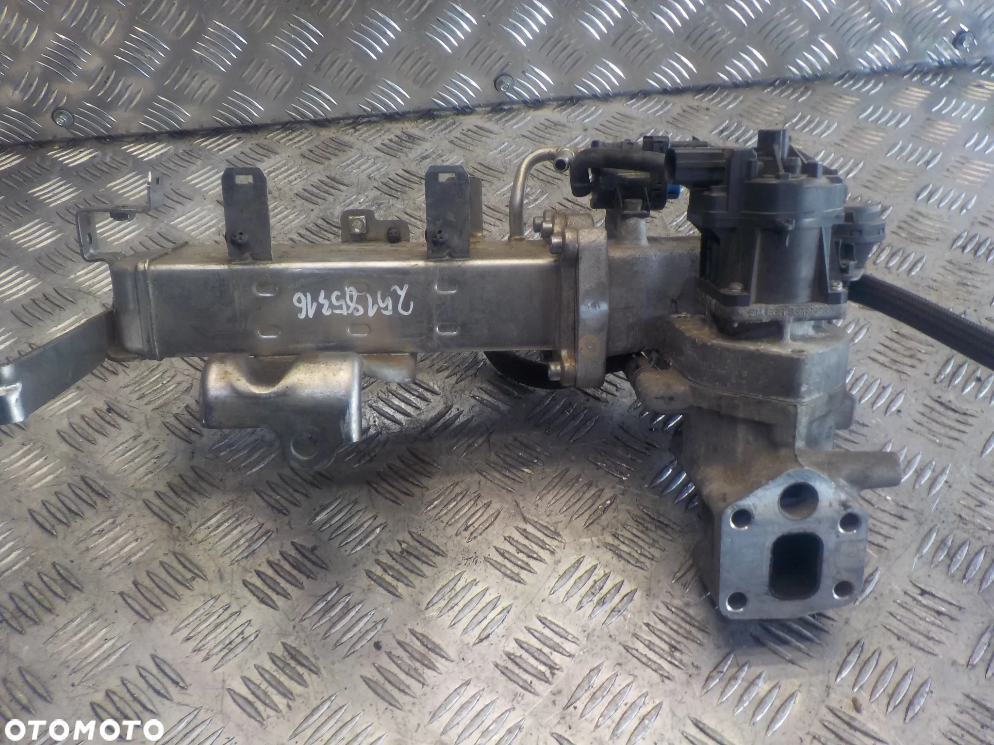 OPEL ANTARA 2.2D CHŁODNICA ZAWÓR EGR 25185316 - 3