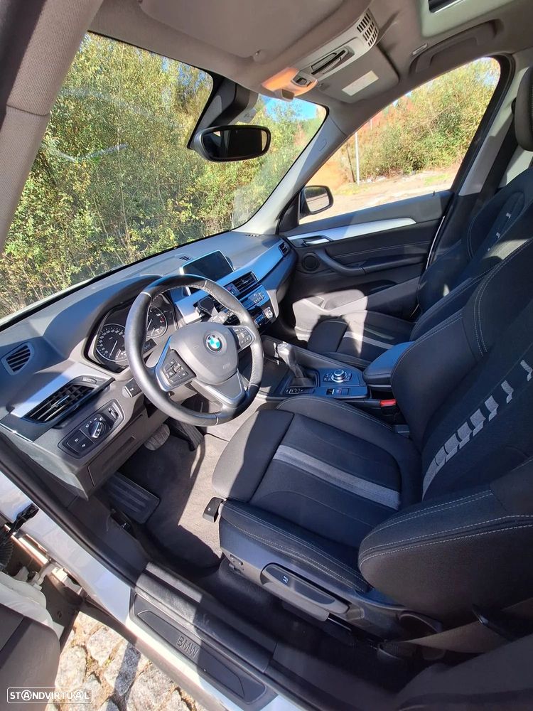 BMW X1 18 d sDrive Auto Line Sport - 18