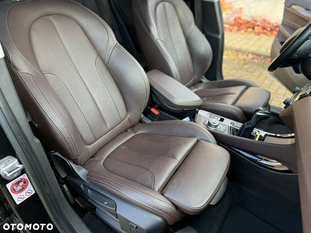 BMW X1 sDrive20i GPF xLine - 9