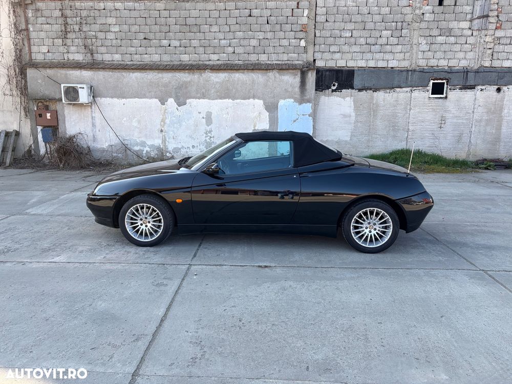 Alfa Romeo Spider - 3