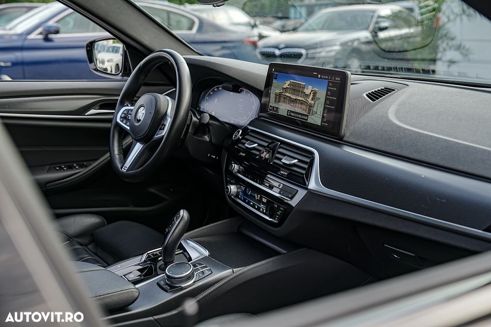 BMW Seria 5 530i Aut. M Sport Edition - 21