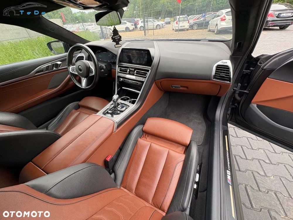 BMW Seria 8 - 31
