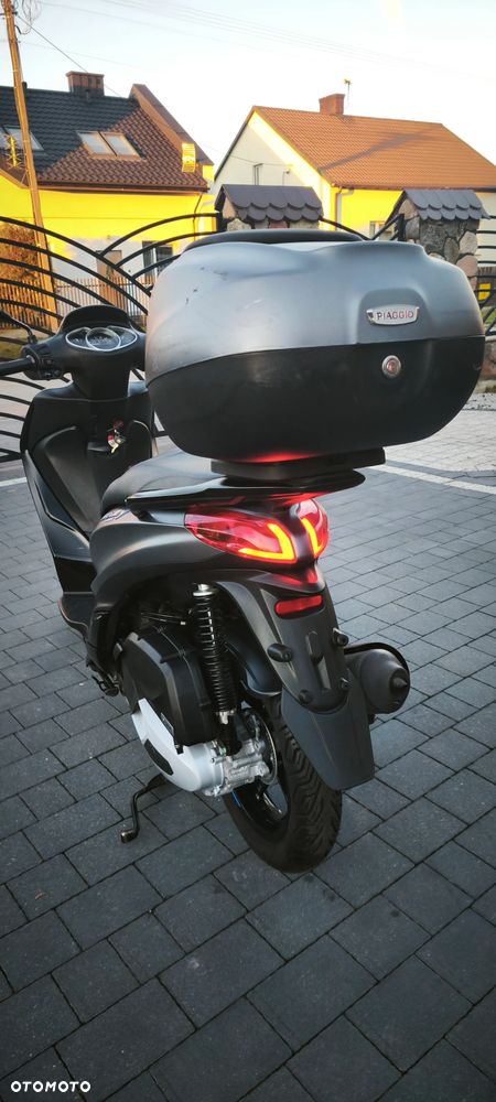 Piaggio Medley - 3
