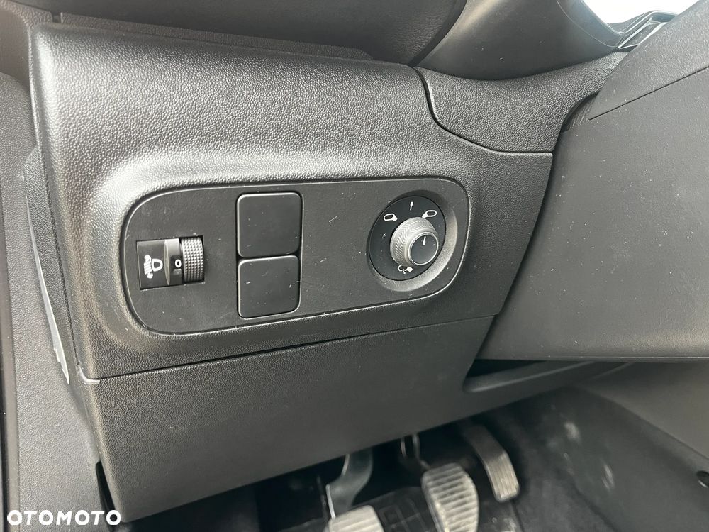 Citroën C3 Pure Tech 110 S&S SHINE - 24