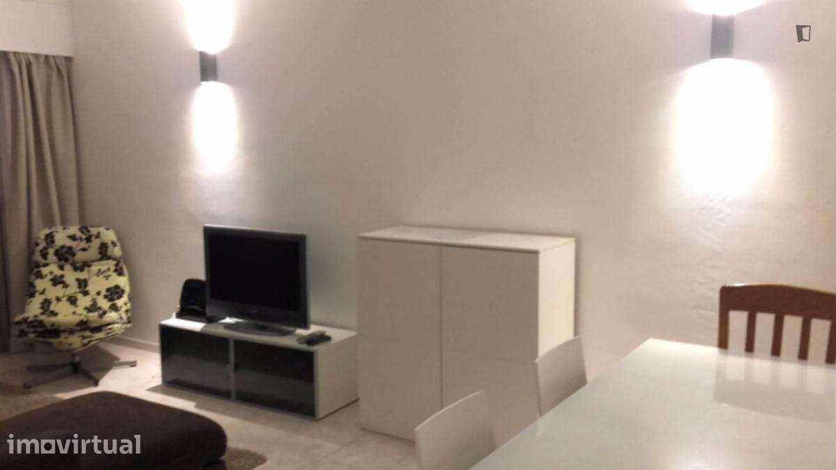 Apartamento com 3 quartos - localizado em Massarelos Porto - Grande imagem: 2/16