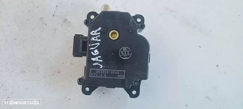 MOTOR DA ABERTURA DAS CONDUTAS DO CLIMATIZADOR JAGUAR XF 2010 -0638000840 - 4