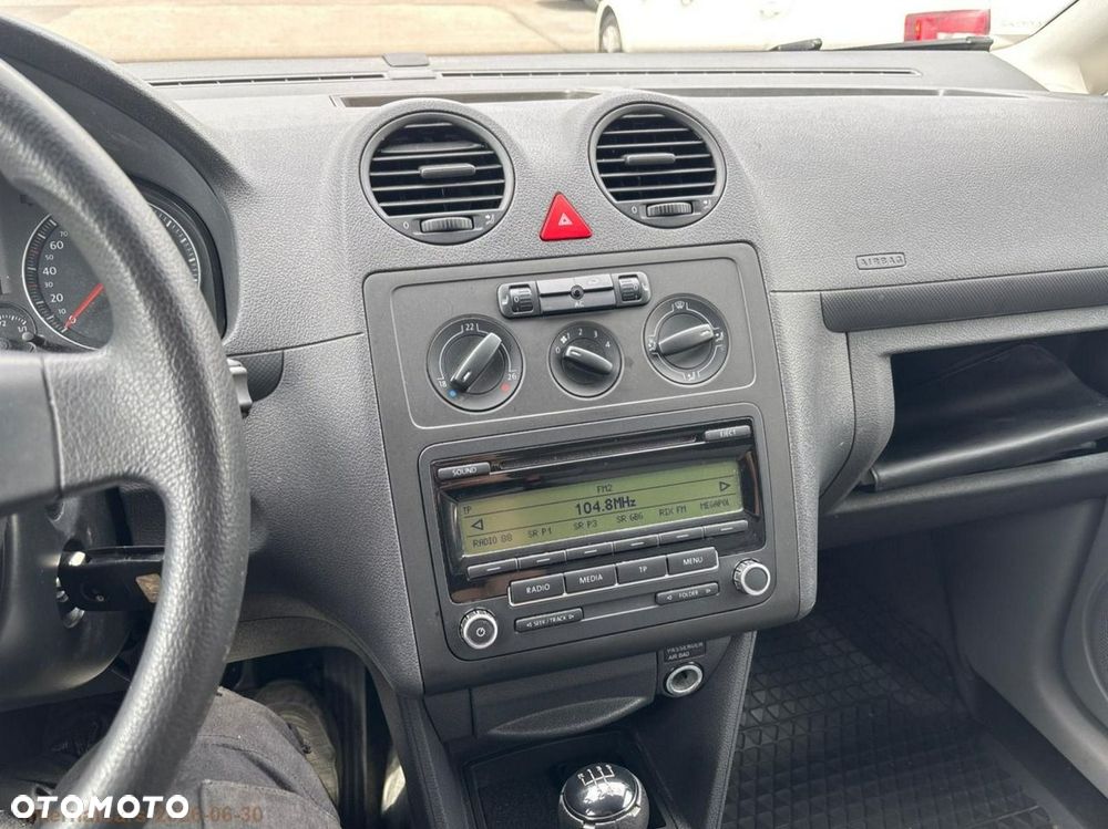 Volkswagen Caddy - 13