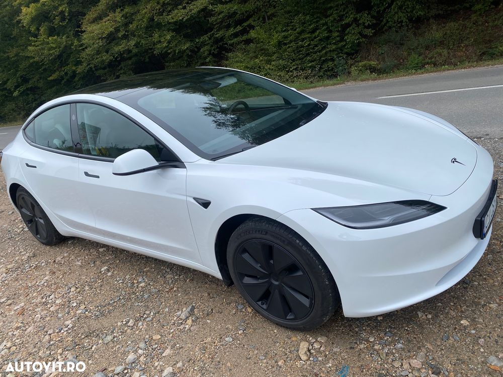 Tesla Model 3 RWD - 2