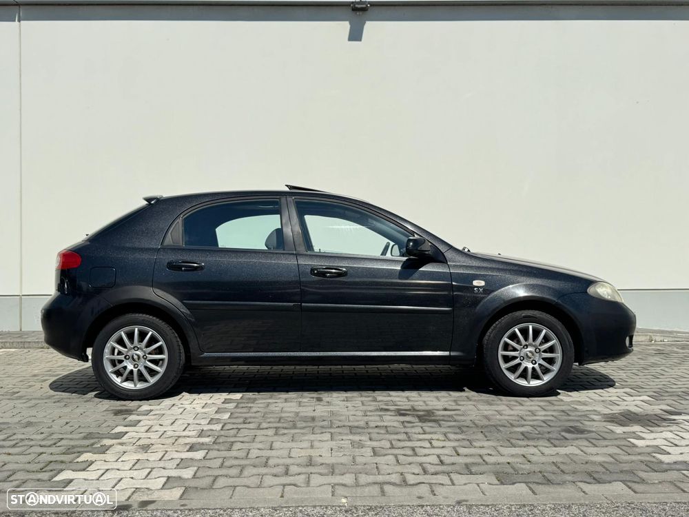 Chevrolet Lacetti 1.4 SX - 10