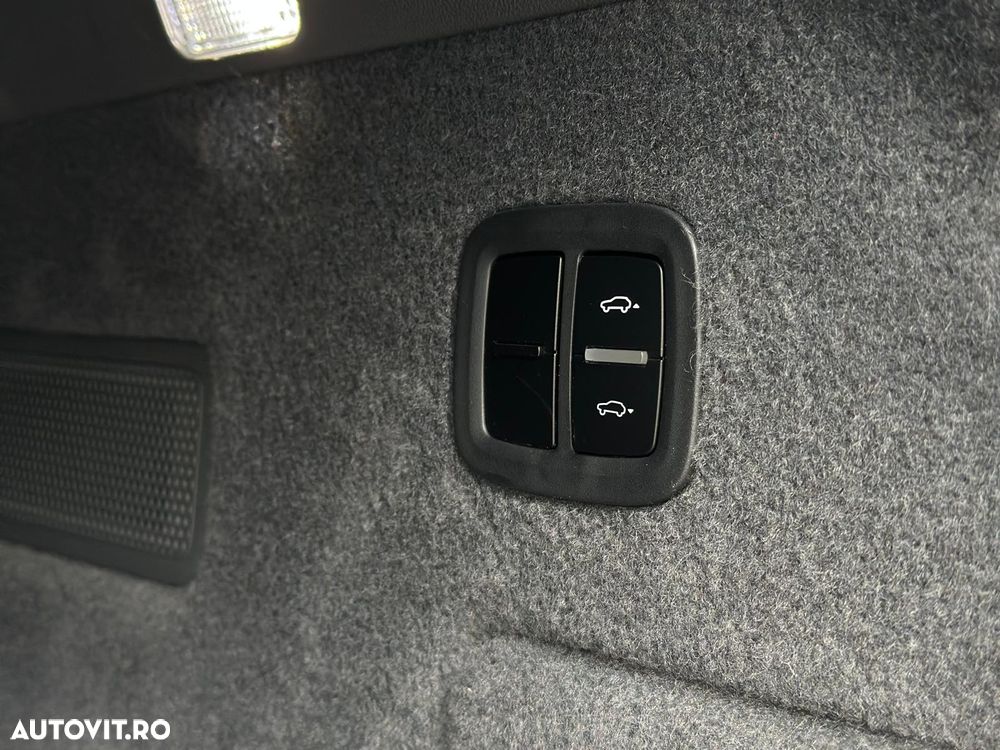 Porsche Cayenne Tiptronic S - 25