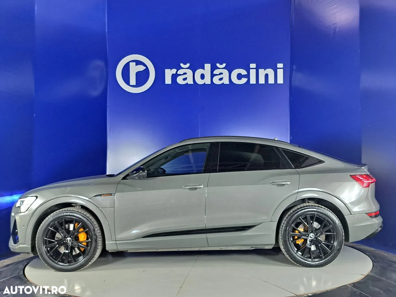 Audi e-tron quattro S - 2