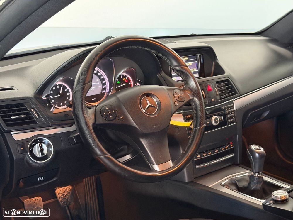 Mercedes-Benz E 220 CDi Avantgarde BlueEfficiency - 14