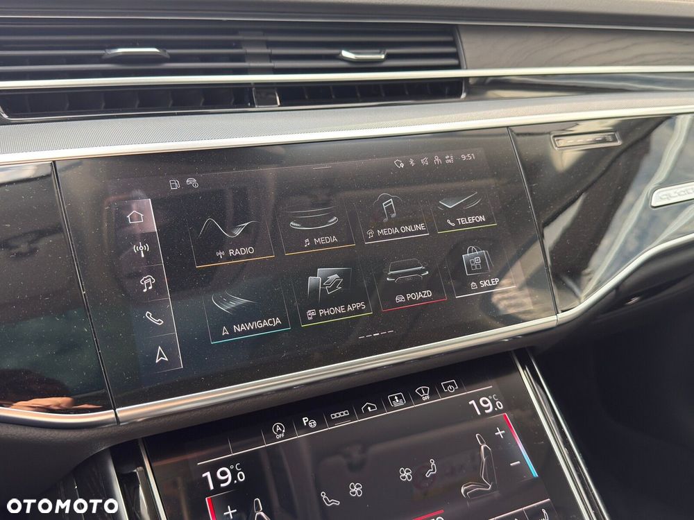Audi A8 - 33