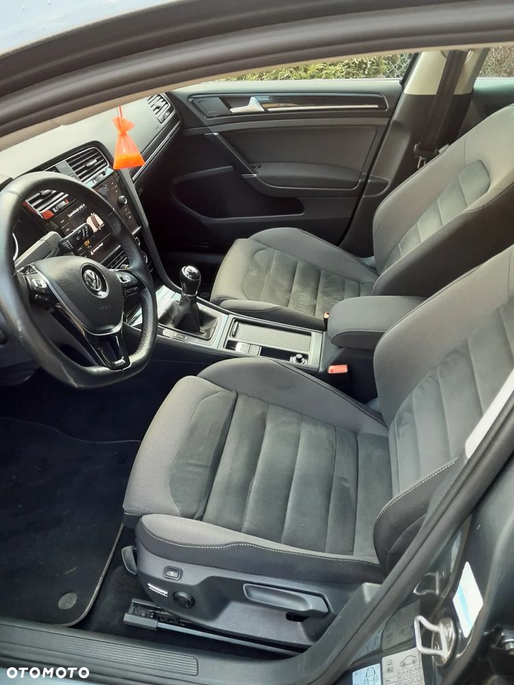 Volkswagen Golf 1.4 TSI BMT Highline - 8