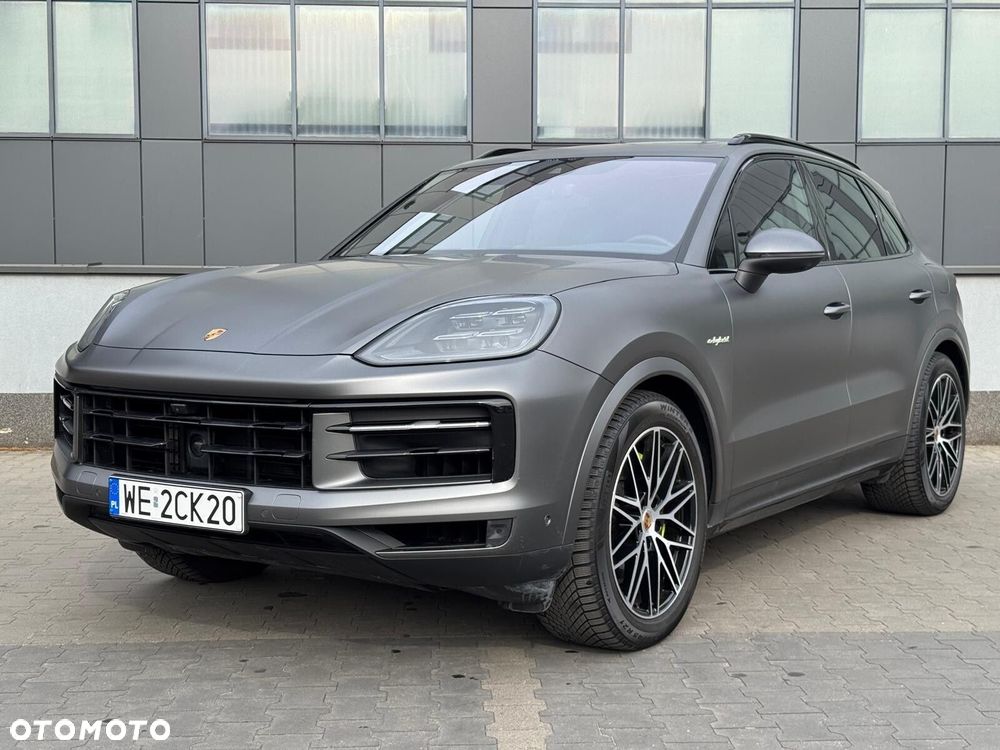 Porsche Cayenne - 5
