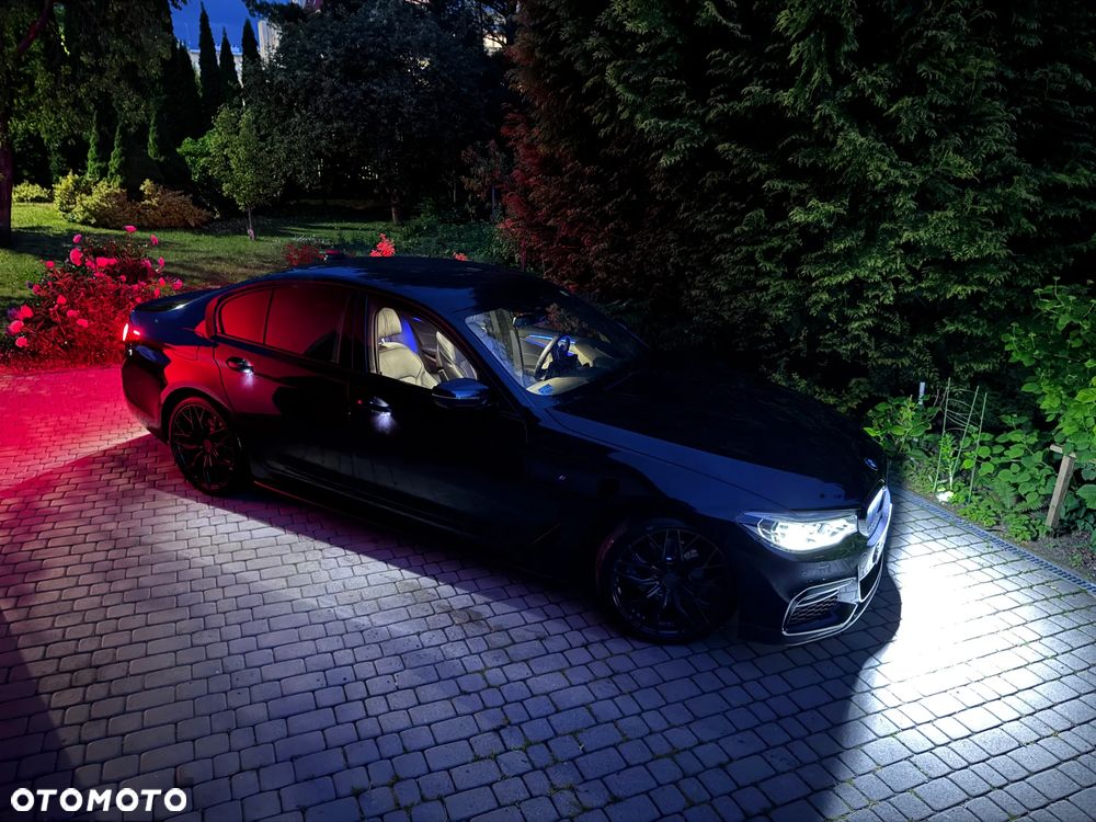 BMW Seria 5 520d xDrive M Sport sport - 37