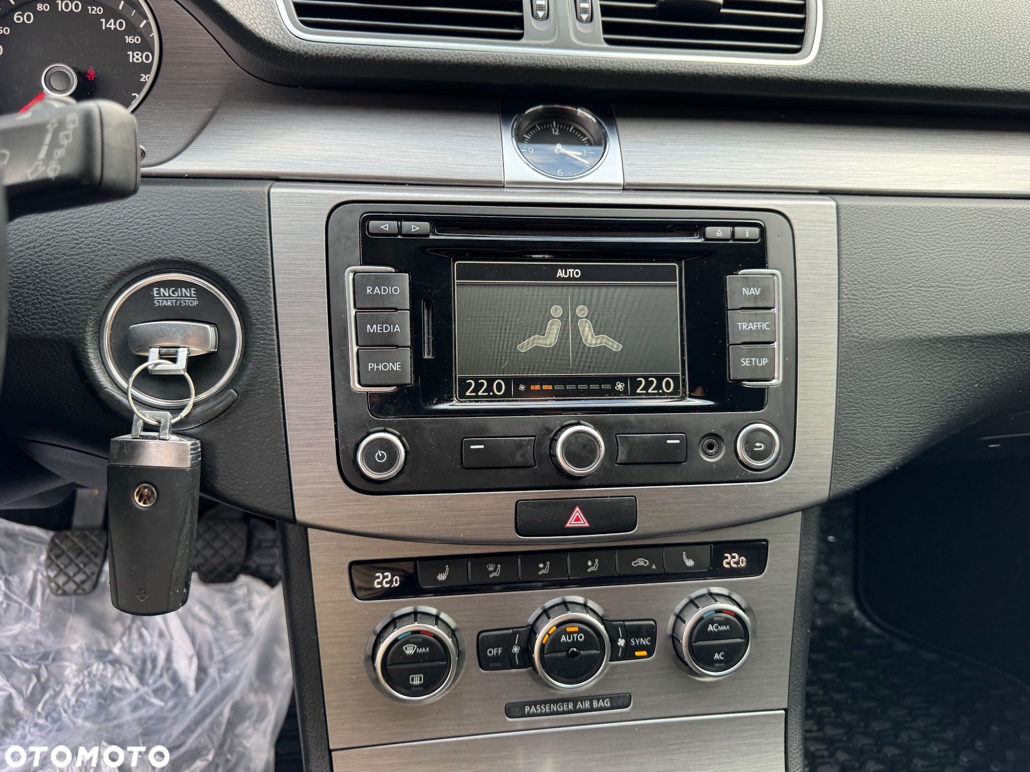 Volkswagen Passat Variant 1.8 TSI Exclusive - 14