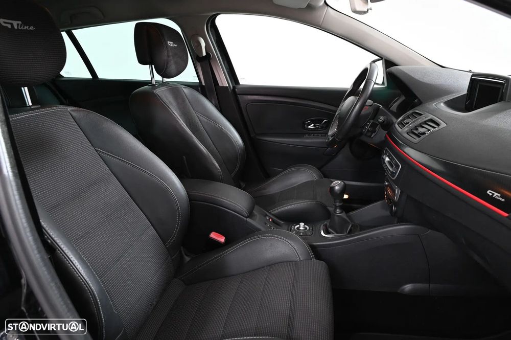 Renault Mégane Sport Tourer 1.5 dCi GT Line - 26