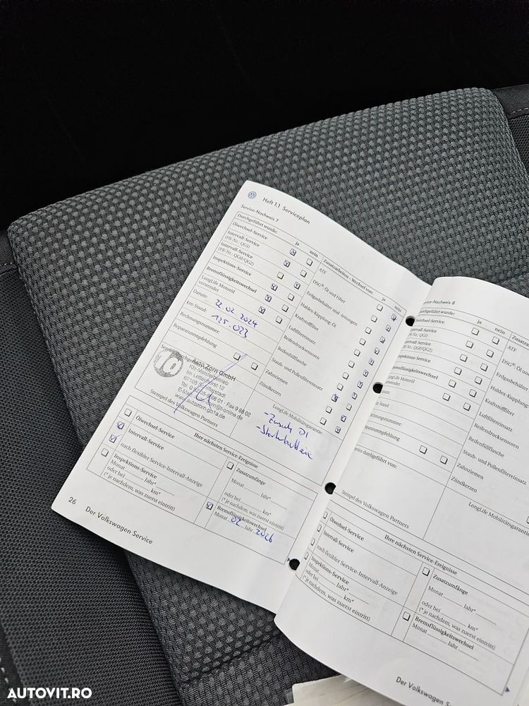 Volkswagen Golf 1.4 TSI DSG Team - 32