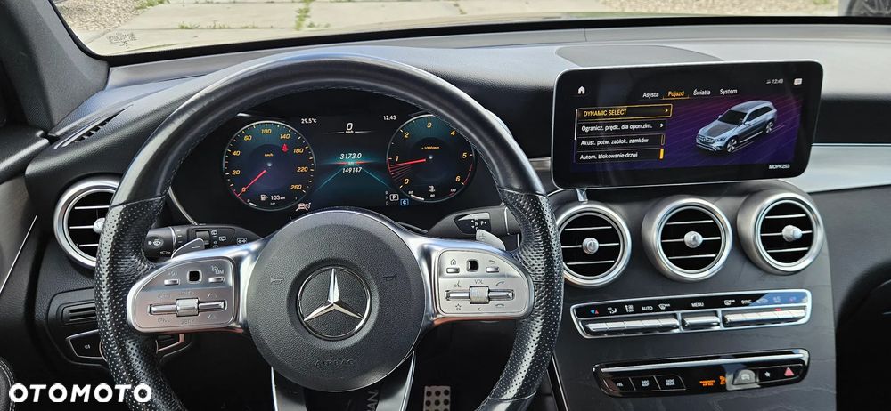 Mercedes-Benz GLC 220 d 4Matic 9G-TRONIC AMG Line - 29