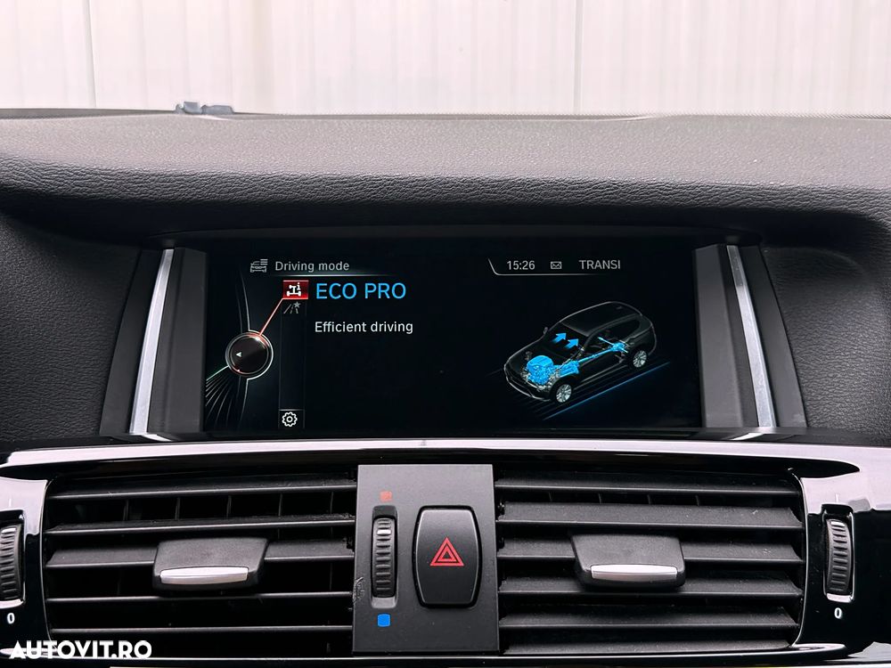 BMW X3 xDrive20d AT xLine - 30