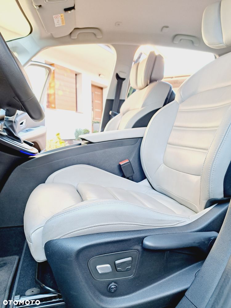 Renault Scenic - 11