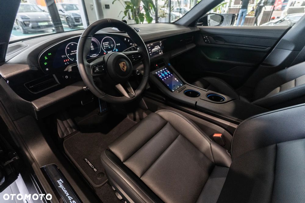 Porsche Taycan 105kWh 4S Black Edition - 7