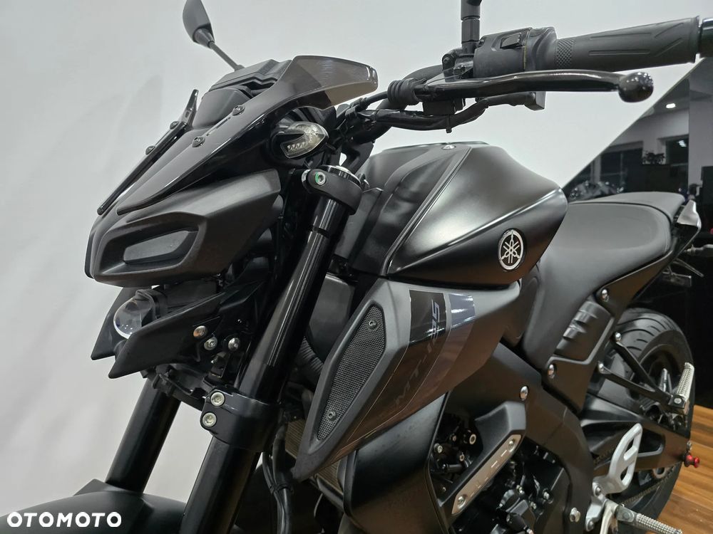 Yamaha MT - 9