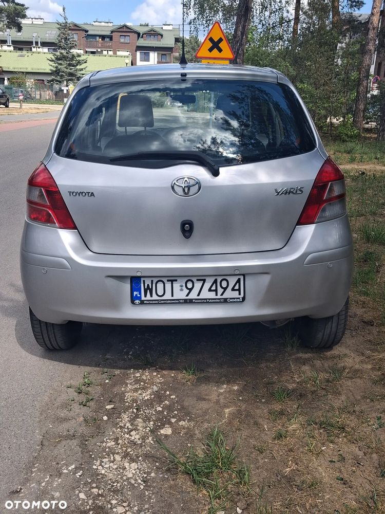 Toyota Yaris - 2