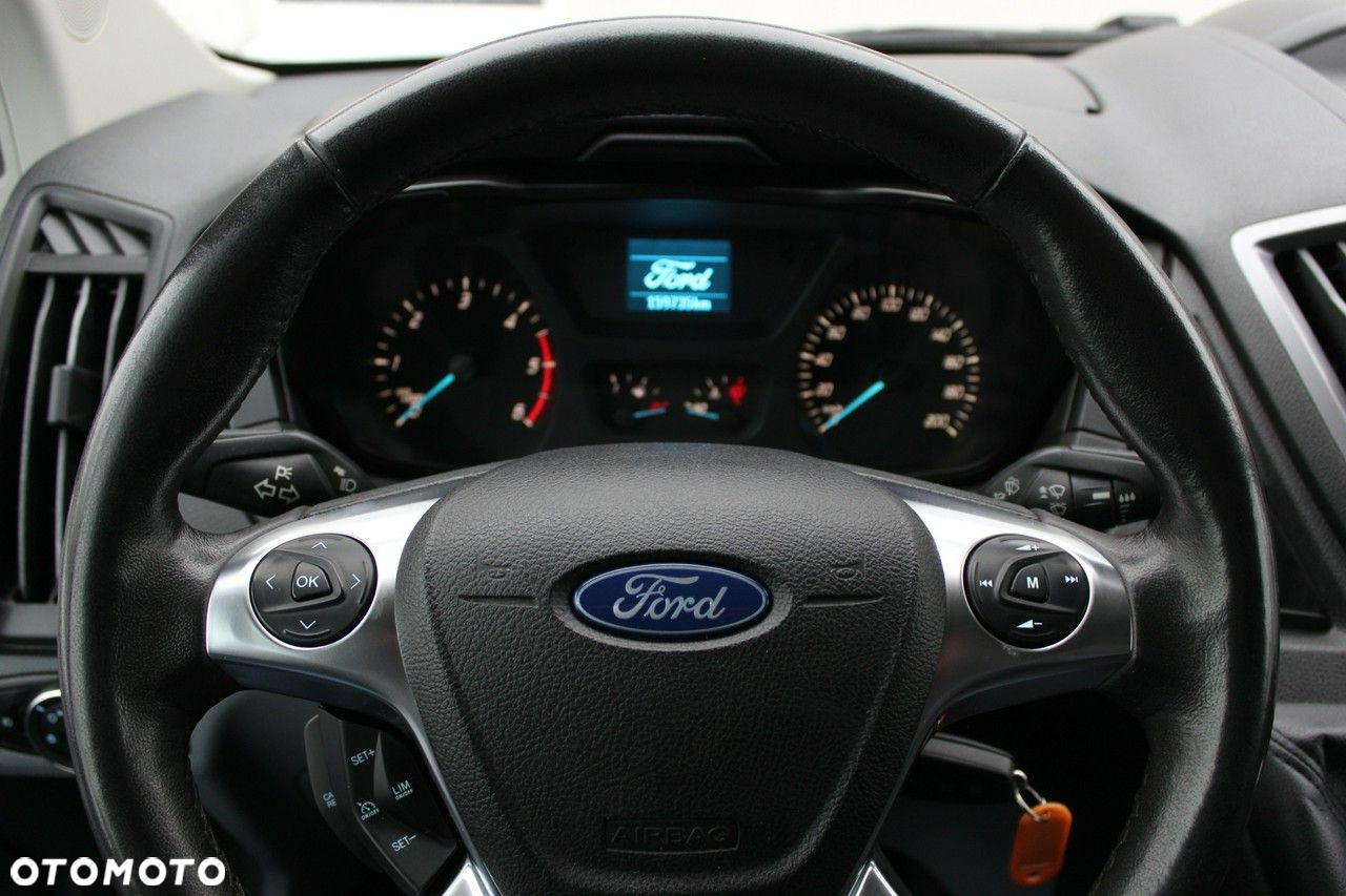 Ford Transit - 14
