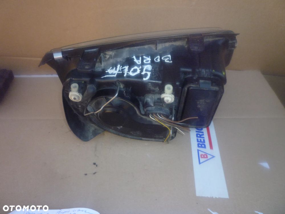 Lampa lewa VW Bora Hella Europa - 2
