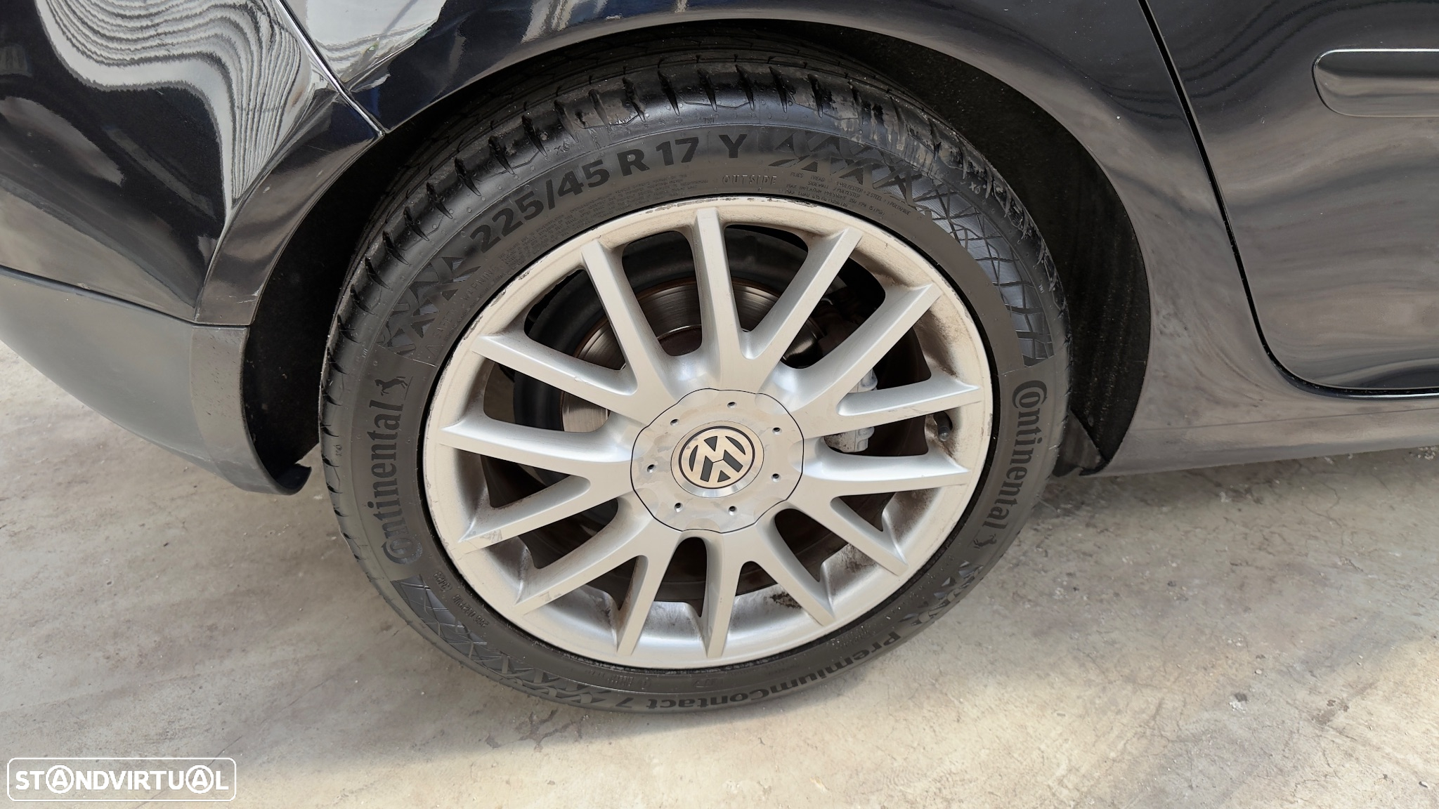 VW Golf 2.0 TDi GT Sport - 25