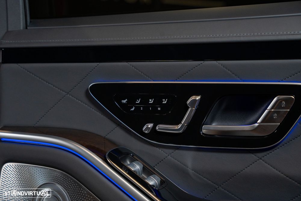 Mercedes-Benz S 580 e Longo - 16