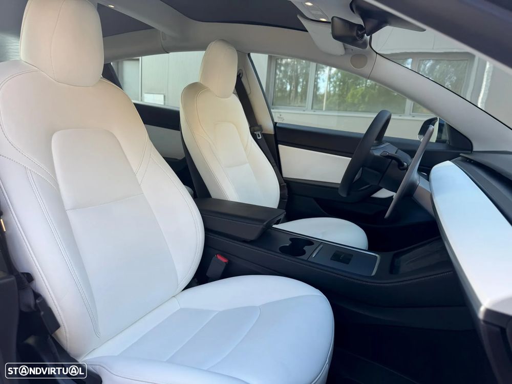 Tesla Model 3 Standard Range Plus RWD - 25