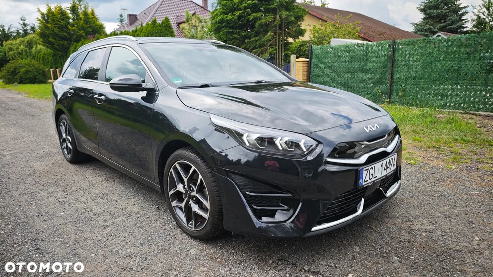 Kia Ceed 1.6 GDI PHEV L DCT - 11