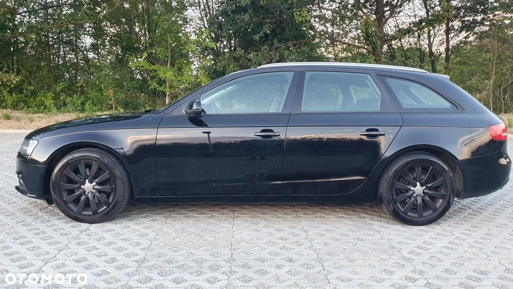 Audi A4 Avant - 4
