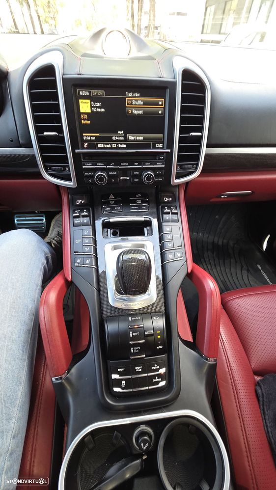 Porsche Cayenne S E-Hybrid Platinum Edition - 22